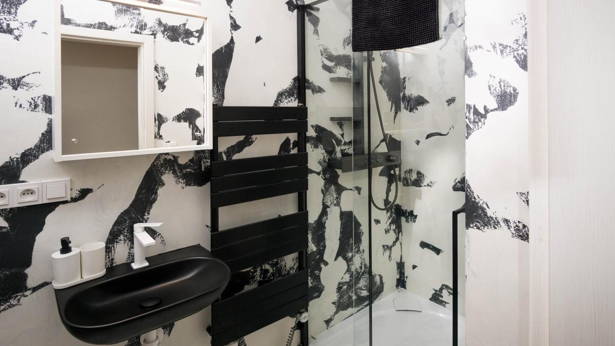 Black & White Apartment Prague By Wenceslas Square And Muzeum Luaran gambar